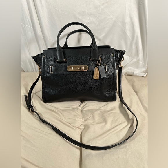 Coach | Bags | Coach Womens Swagger 27 Satchel 87295 Crossbody Purse ...